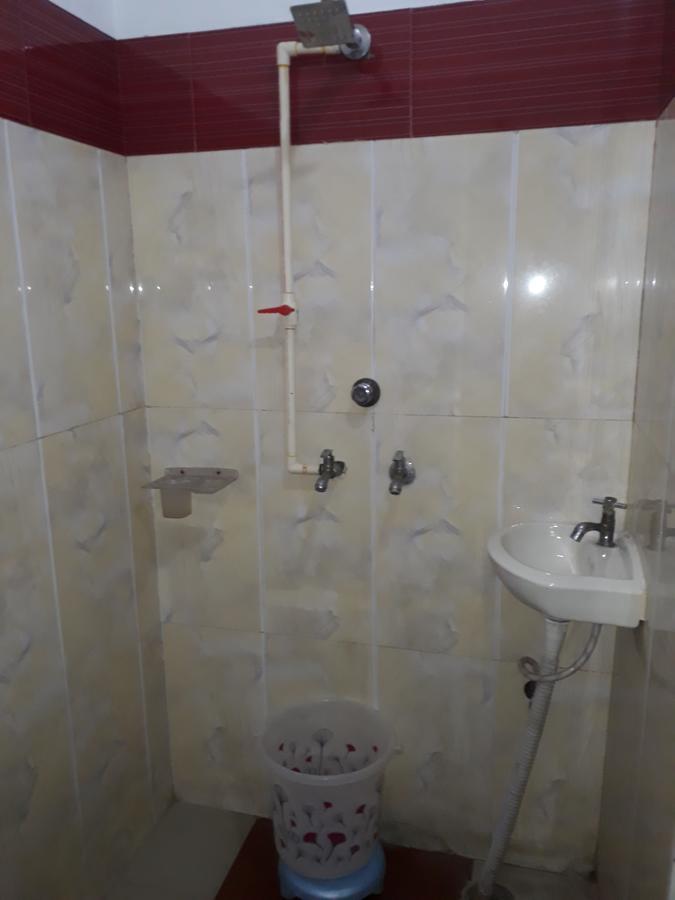 Hotel Aashiyana Агра Екстериор снимка